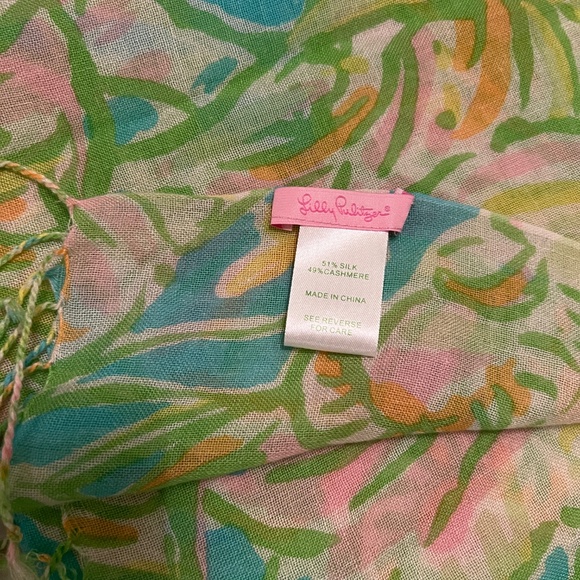 Lilly Pulitzer Silk & Cashmere Scarf/ Wrap - Picture 8 of 8